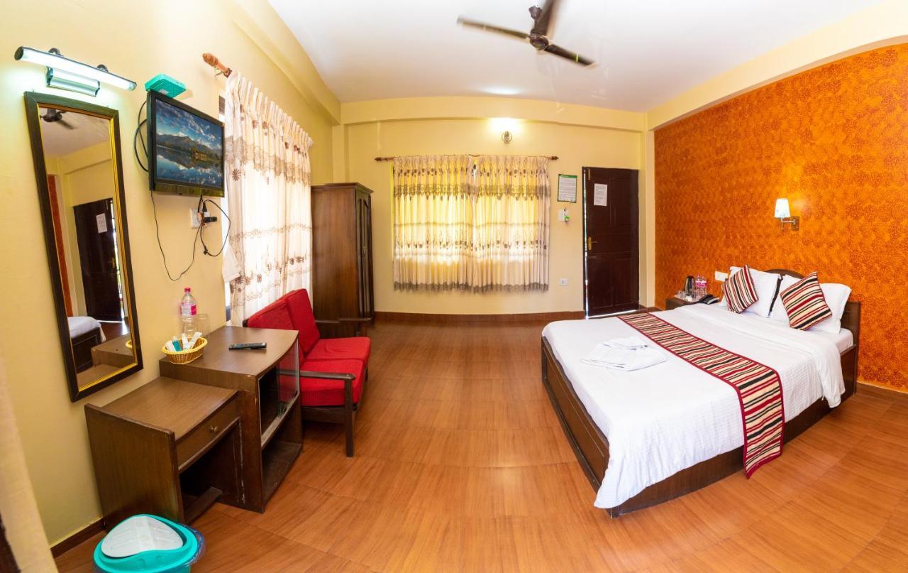 Butterfly Lodge Pokhara Zewnętrze zdjęcie