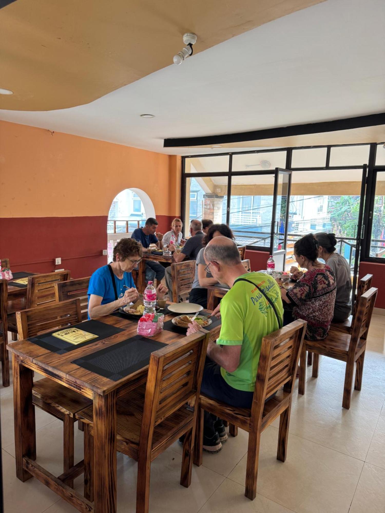 Butterfly Lodge Pokhara Zewnętrze zdjęcie